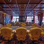 Platinum And Casino 4* Bansko