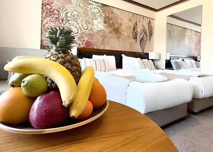 Hotell Platinum And Casino