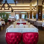 Platinum And Casino 반스코