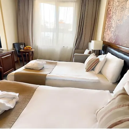 Platinum And Casino Hotel