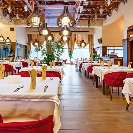 Готель Platinum And Casino 4*