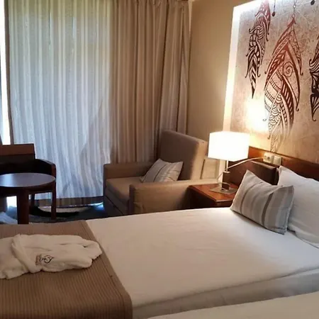 Отель Platinum And Casino Банско