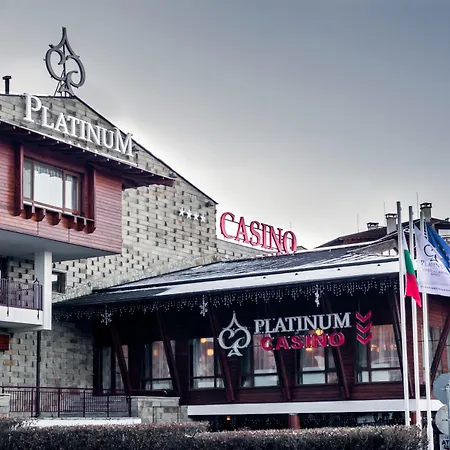 Platinum And Casino 4* Бансько