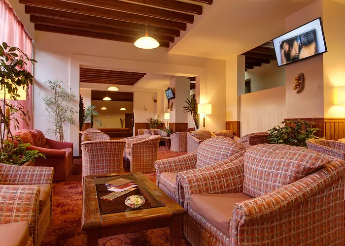 Platinum And Casino 4* בנסקו