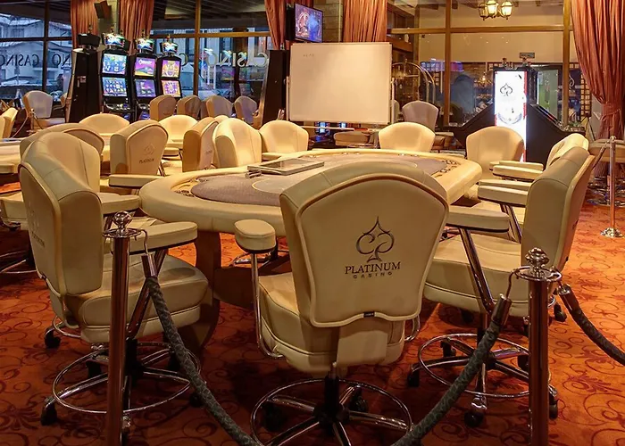 Отель Platinum And Casino 4*